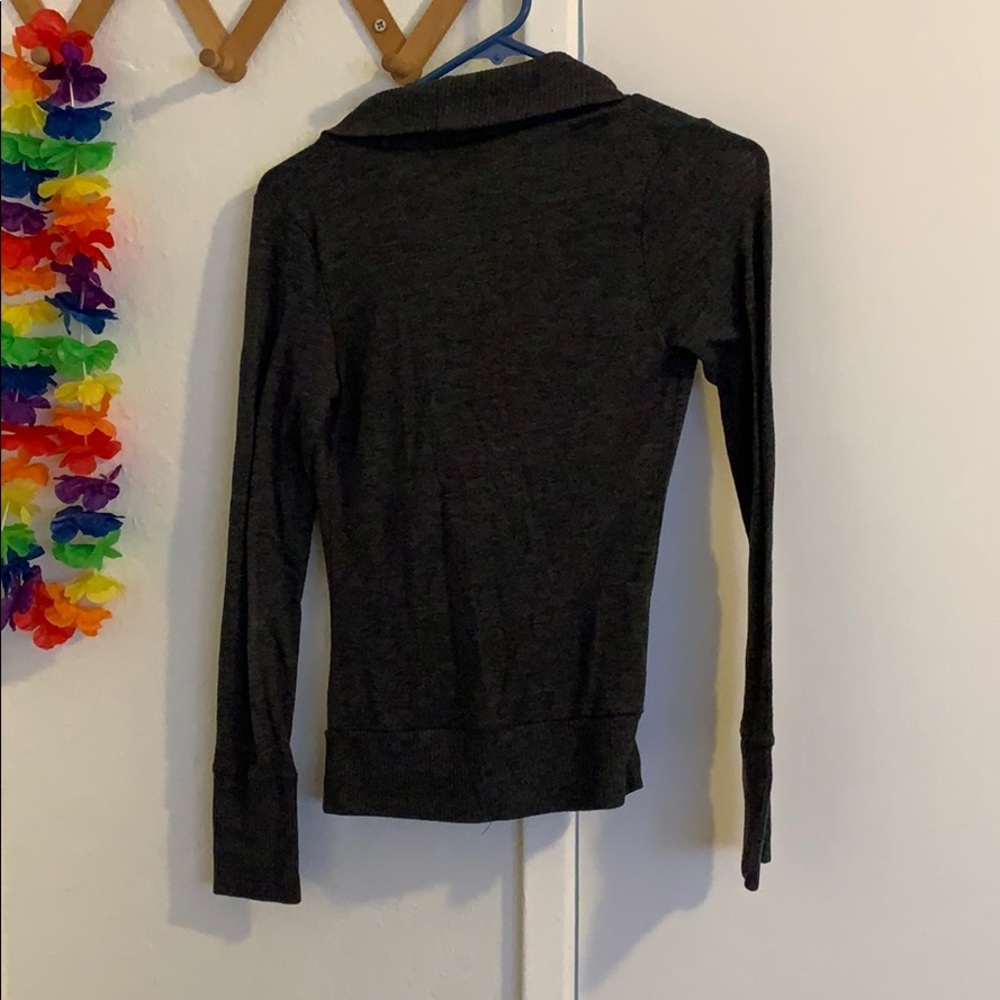 Sweater - Picture 3 of 3